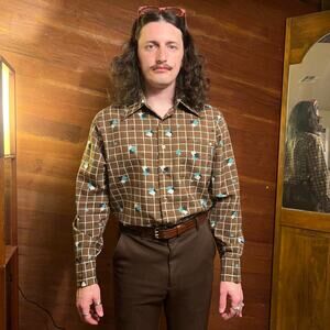 VINTAGE 70s Geometric Dagger Collar Shirt Size L Mod Disco Button Down Retro